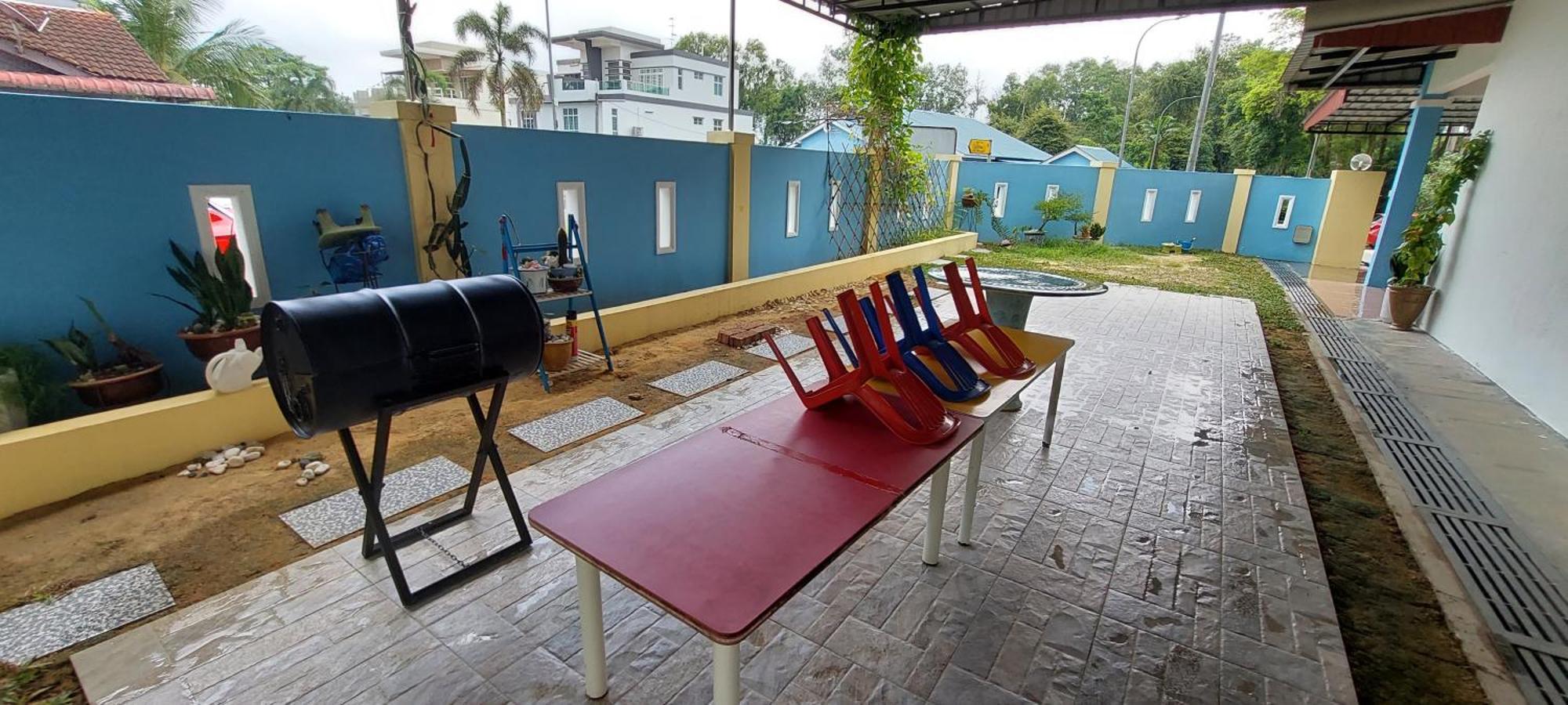 Holiday home 6 Bedrooms Corner House: Big & Comfort Johor Bahru